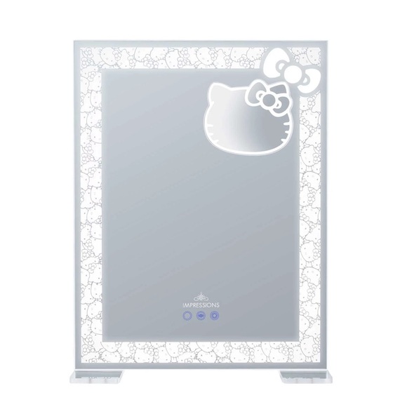 NIB Impressions Vanity Hello Kitty RGB \